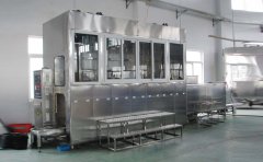  全自動超聲波清洗機在五金、汽車行業(yè)應(yīng)用優(yōu)勢